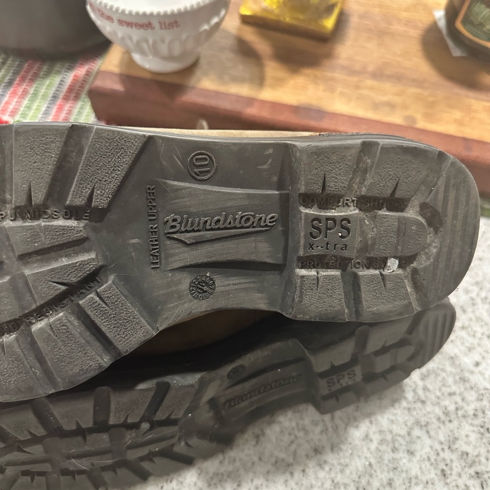 Tan Blundstone boots